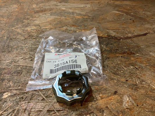 Mitsubishi Pajero IV Kappe, Kontermutter des Radnabenlagers, hinten Original Mitsubishi NEU