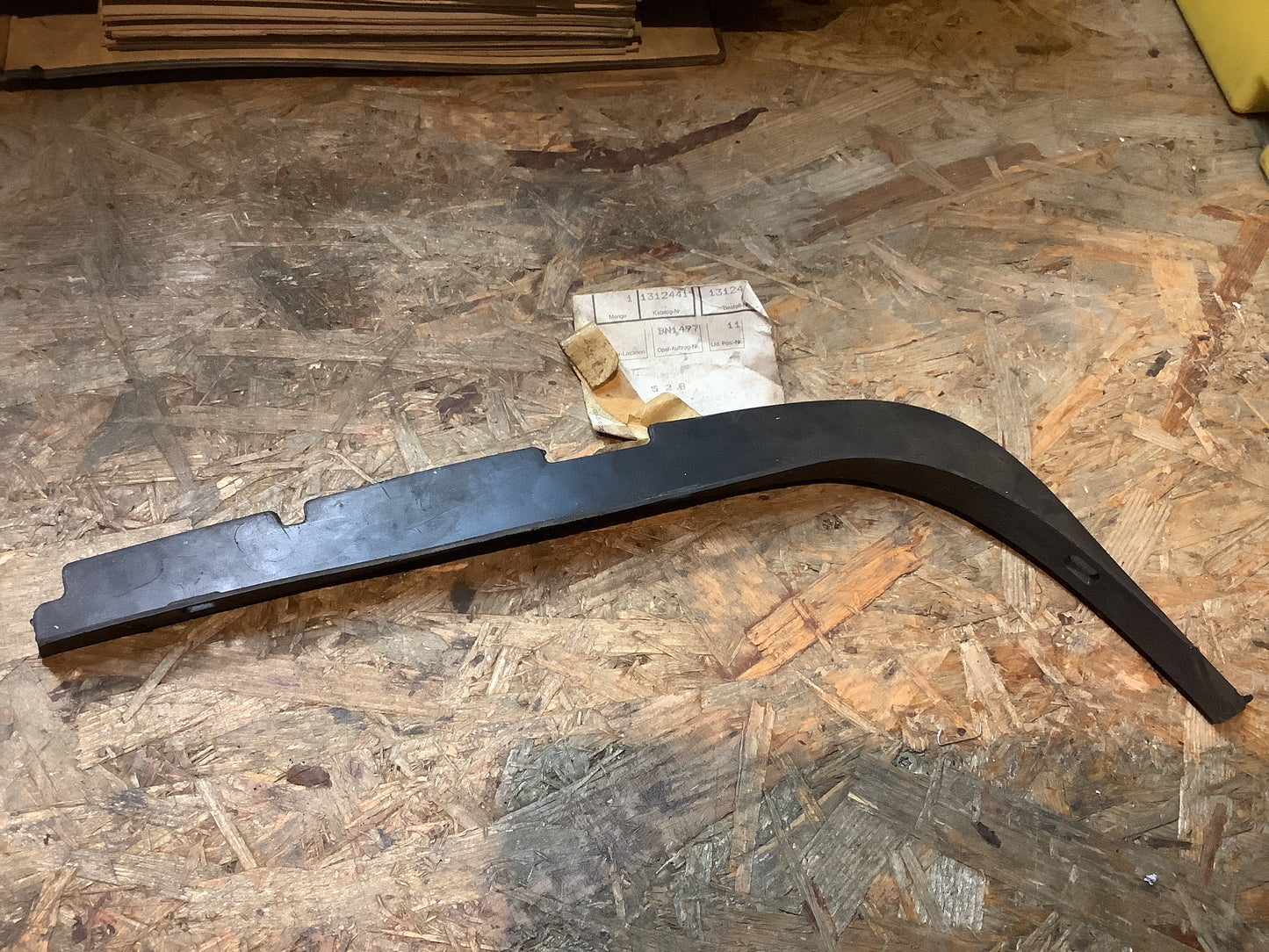 Opel Corsa A Abdeckung Frontverkleidung vorn rechts Original Opel NEU