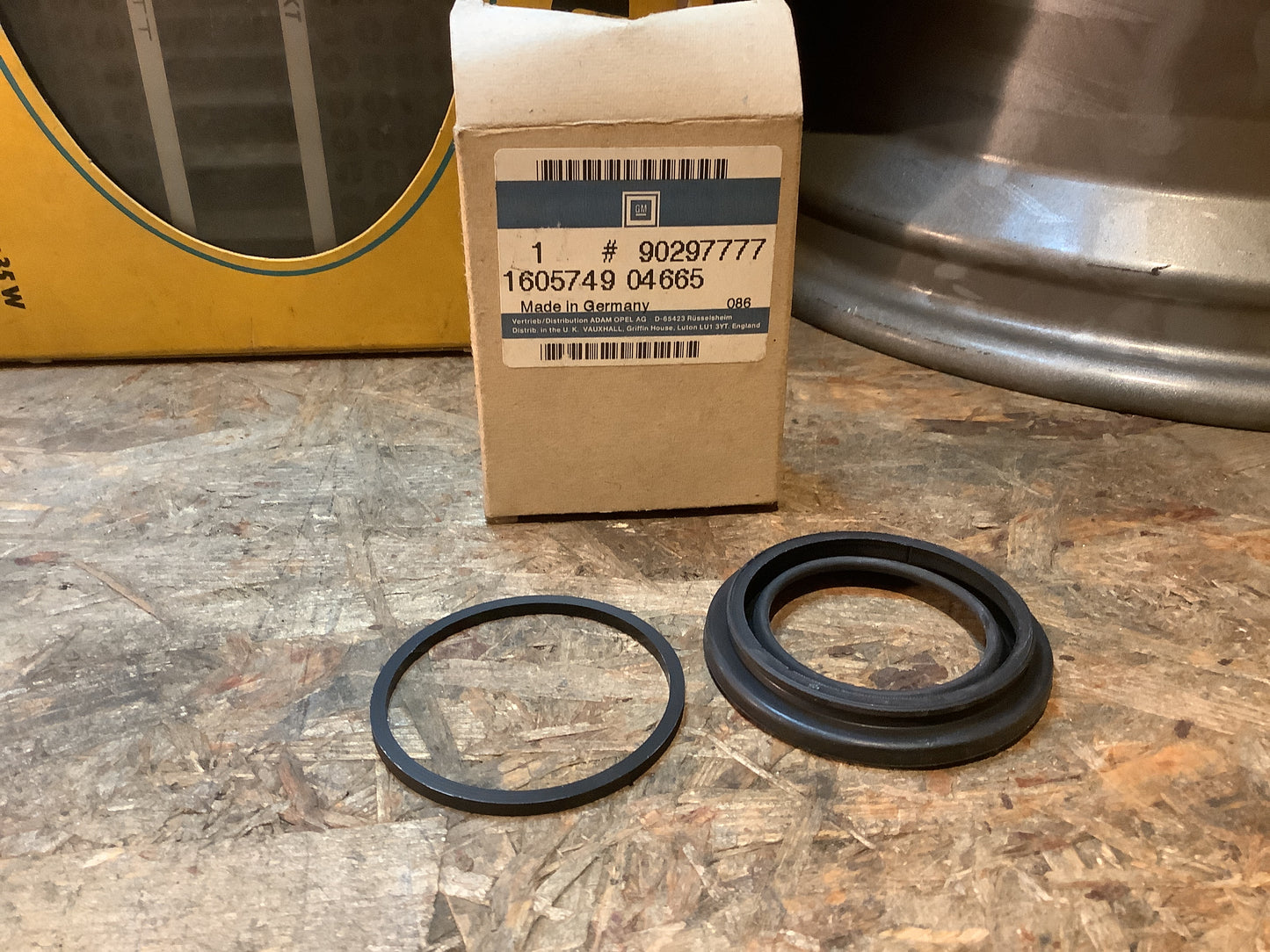 Opel Calibra A, Omega A, Vectra A Dichtungssatz Bremssattel Original GM NEU