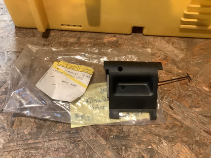 Opel Omega A Klappe Schweller hinten rechts Original Opel NEU