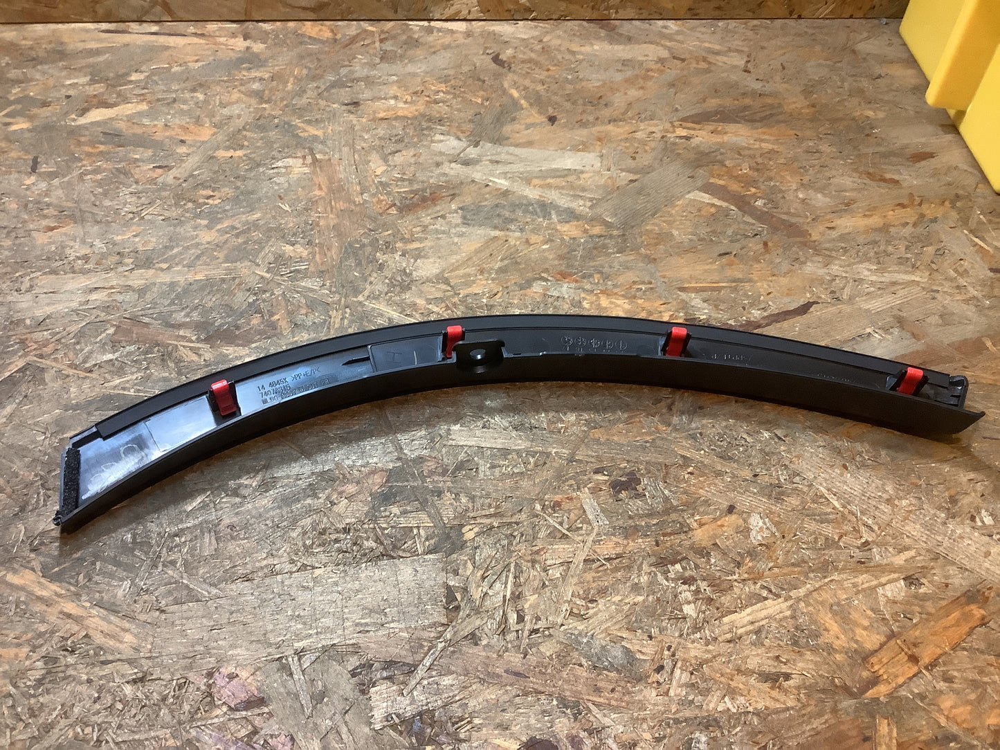 Mitsubishi Outlander Formteil, Radöffnung Original Mitsubishi NEU