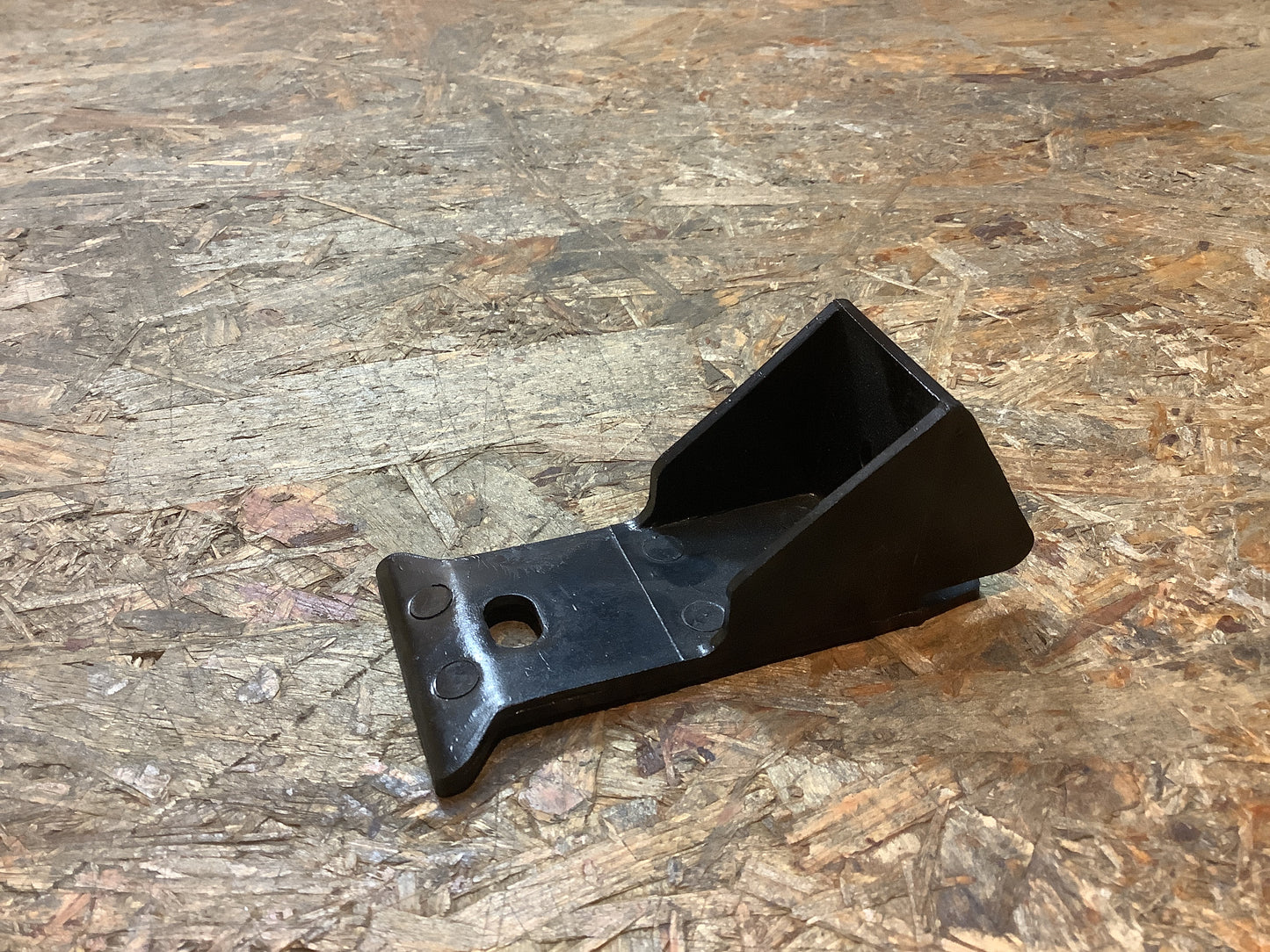 Chevrolet Matiz,Spark Halterung, Stoßstange hinten Original GM NEU