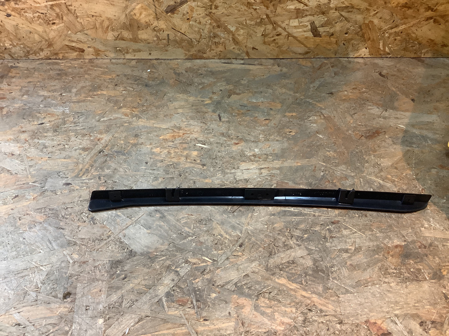 Mitsubishi Space Star Zierleiste, Fenster rechts Original Mitsubishi NEU