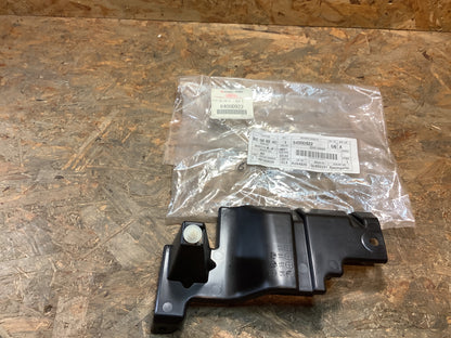 Mitsubishi Outlander Lufteinlass / Luftführung Original NEU