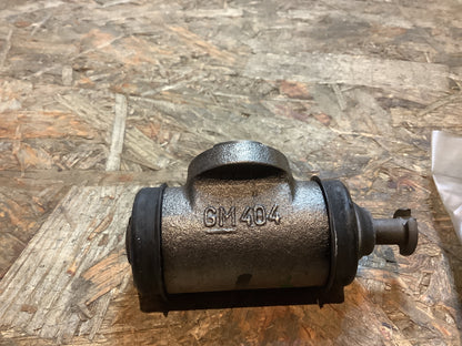 Kadett E Radbremszylinder hinten Original GM NEU
