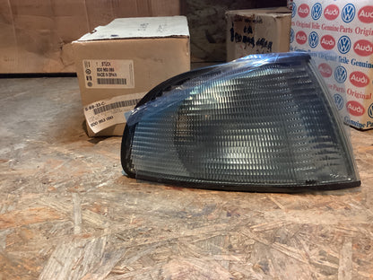 Audi A4,B5 Blinker rechts Original Genuine Parts NEU