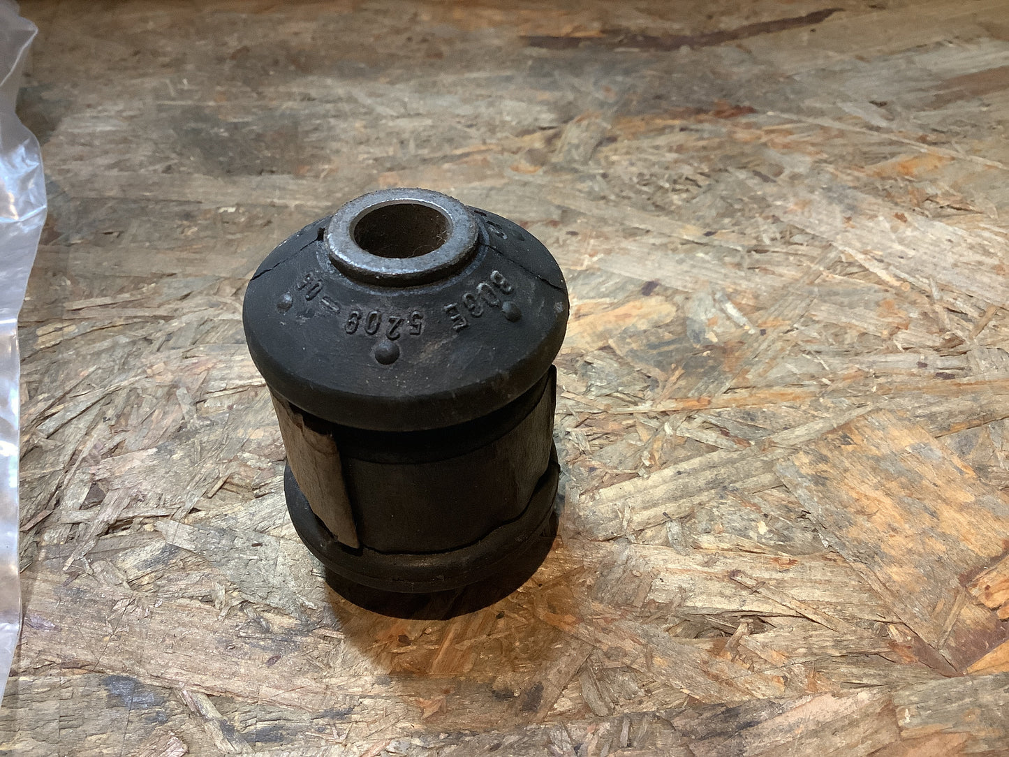 Opel Astra F Lager Lenkung vorn unten Querlenker Original GM NEU