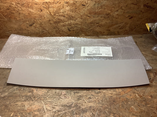 Astra K 1.6 CDTi Kombi Verkleidung Heckklappe Blende/Abdeckung Original PSA Groupe NEU