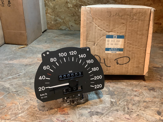 Astra F Tacho KM/H/W=1111 Original GM NEU