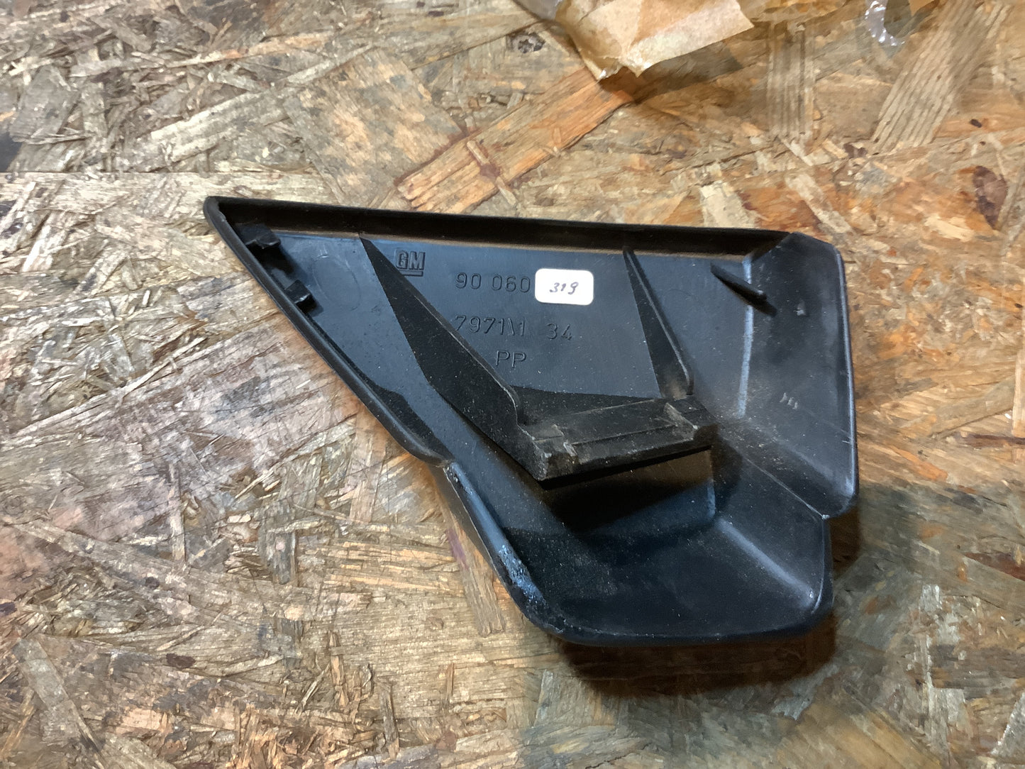 Opel Rekord E Kappe Stoßleiste vorn links Original Opel NEU