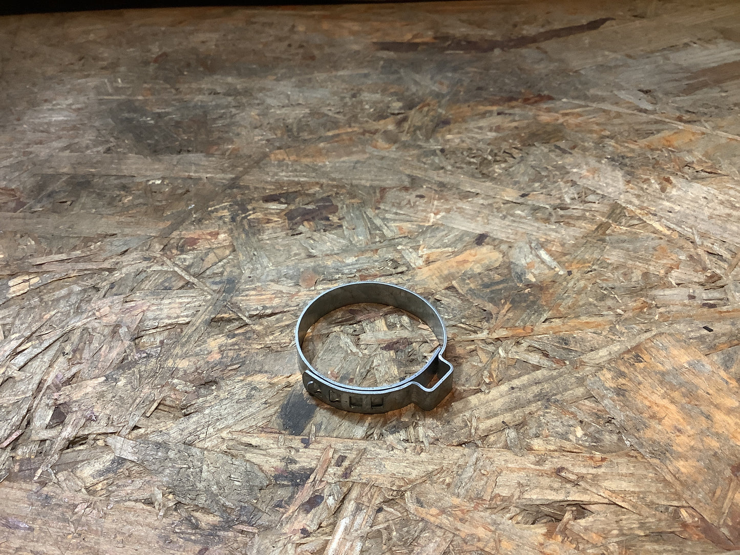 Kadett E, Vectra A/B/C, Astra F/G Klemmschelle, Antriebswelle NEU