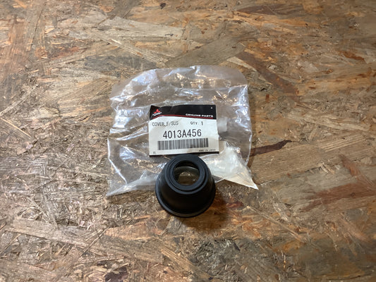 Mitsubishi Evo 7-9 Abdeckung, Kugelgelenk unten an Querlenker Original Mitsubishi NEU