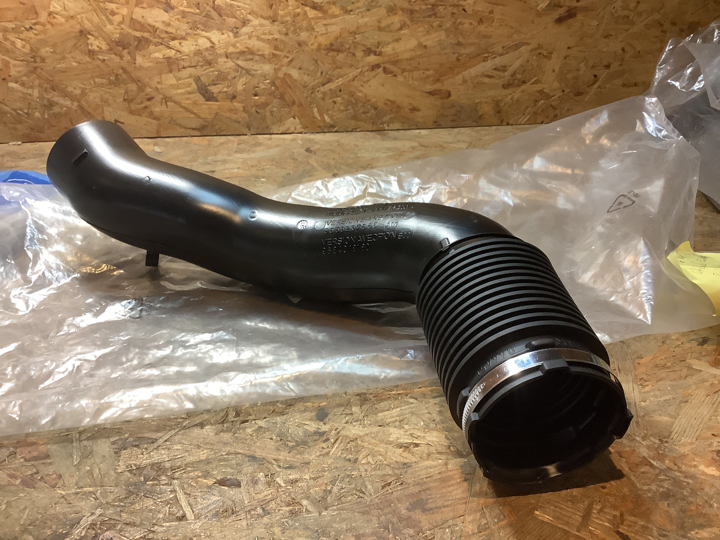 Citroën C4,C5,DS3,DS4,DS5 Luftschlauch/Einlassrohr Original PSA Groupe NEU