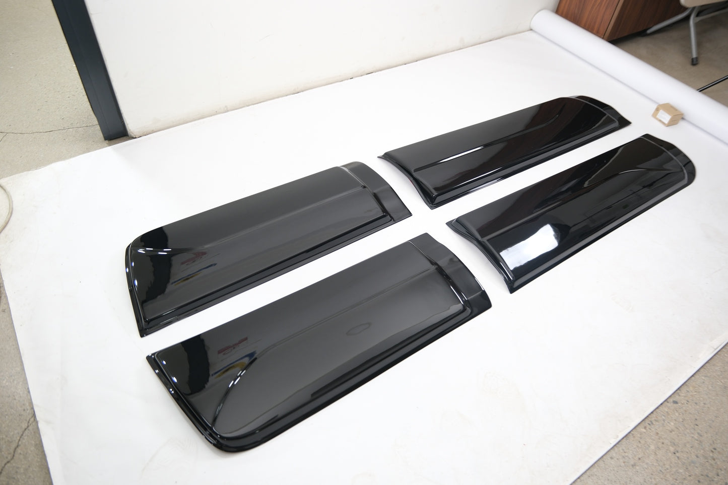 BC05.004-G - Karosserieverkleidung passend für Ford Ranger T6-T7-T8 2012-2022 (Hochglanz Schwarz)