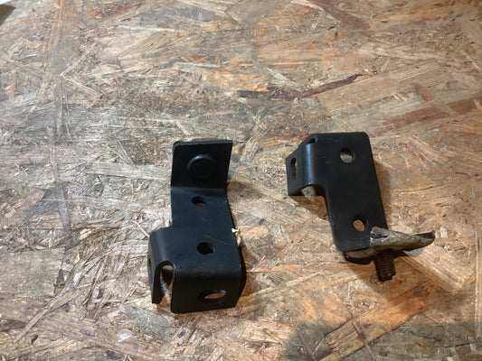 VW Passat ´81 Stoßstangenträger Set NEU