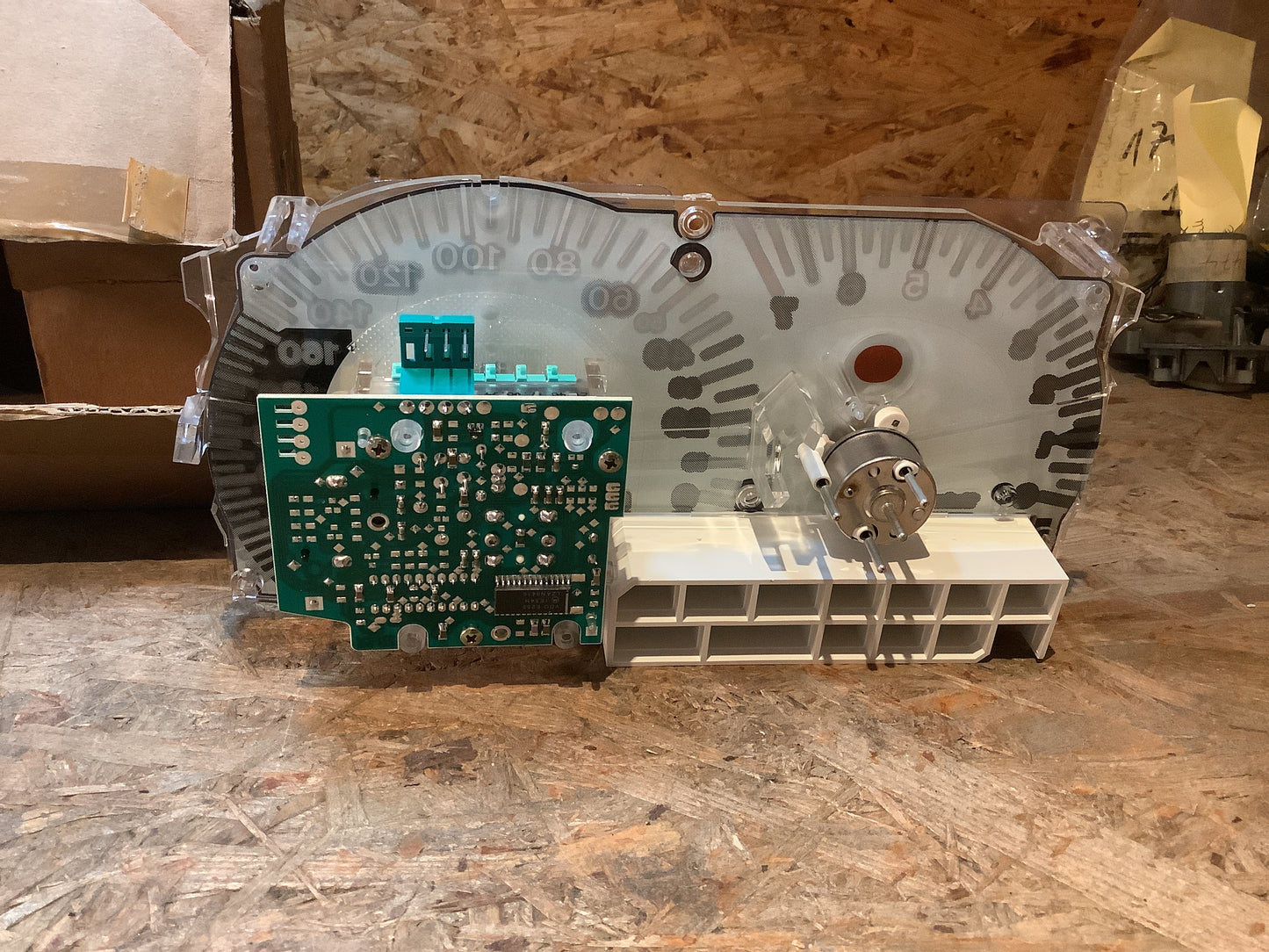 Opel Omega B Kombiinstrument Original GM NEU