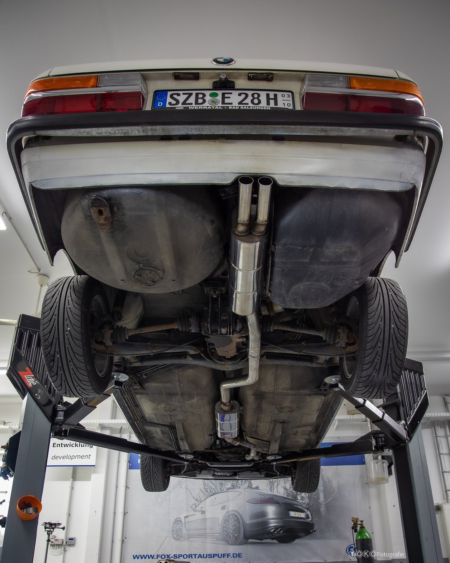 BMW E28 518i ohne Kat End- und Vorschalldämpfer - 2x55 Typ 10