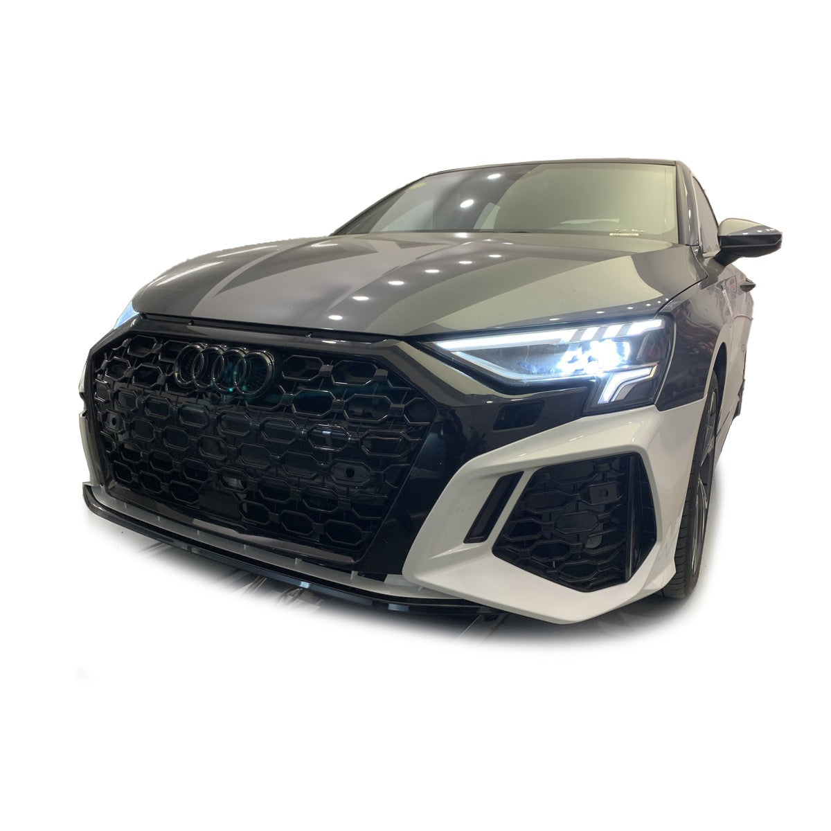 Frontstoßstange mit PDC und Grill passend für Audi A3 8Y 2020-