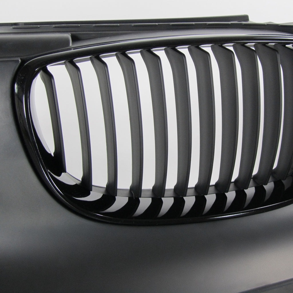 Sport Stoßstange vorne M1-Stil mit Grill für BMW 1 E81/E87/E88/E82 2004-2013 Grau