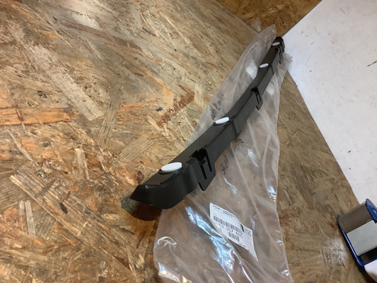 Zafira B / Van Halter Stoßfänger hinten Mitte Original PSA Groupe NEU