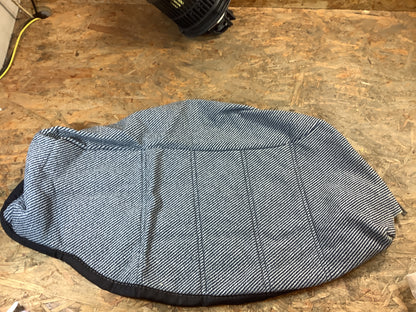 Opel Omega A Stufenheck Polsterbezug blau hinten, links außen Original GM NEU