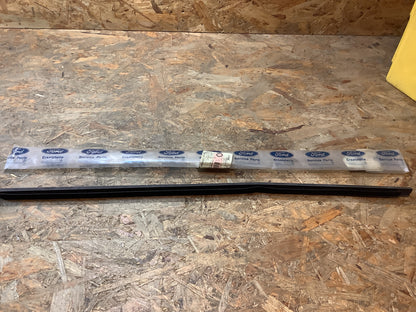 Ford Fiesta, Bj. 76-89 (AX) Abdichtung, Fensterschacht Original Ford NEU