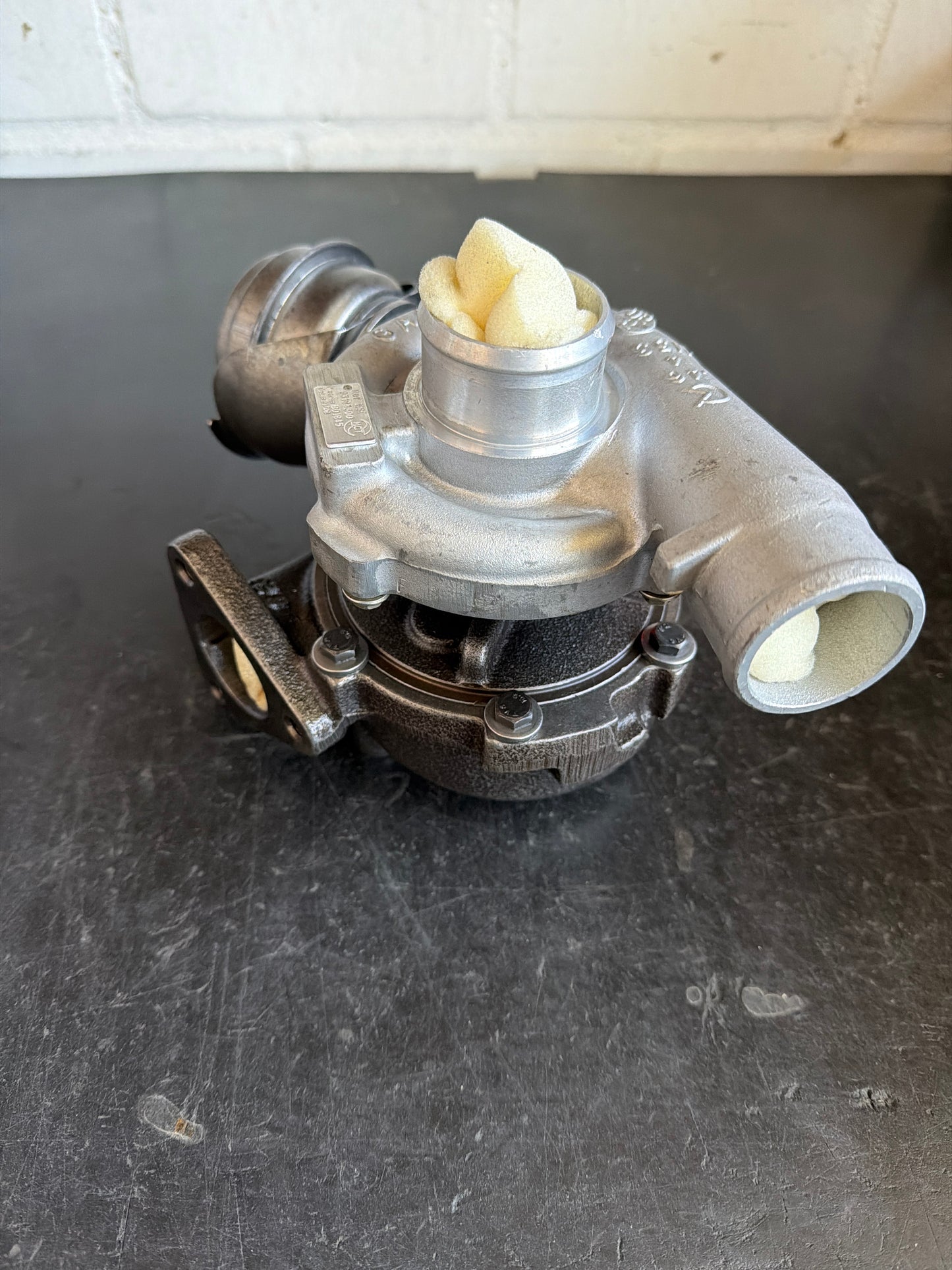 Original GM Opel Vectra C 2,2 L Turbolader NEU