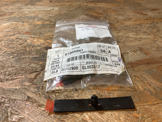 Mitsubishi Outlander, Sport Bj. 11-23  Schiebedach-Montagestift Original Mitsubishi NEU