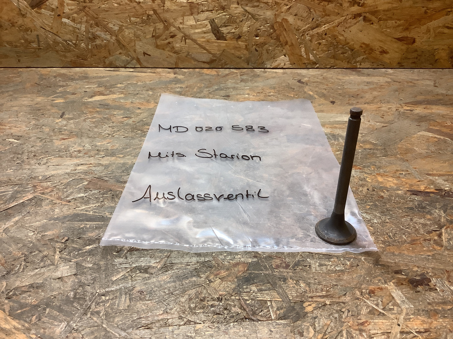 Mitsubishi Starion Auslassventil Original Mitsubishi NEU