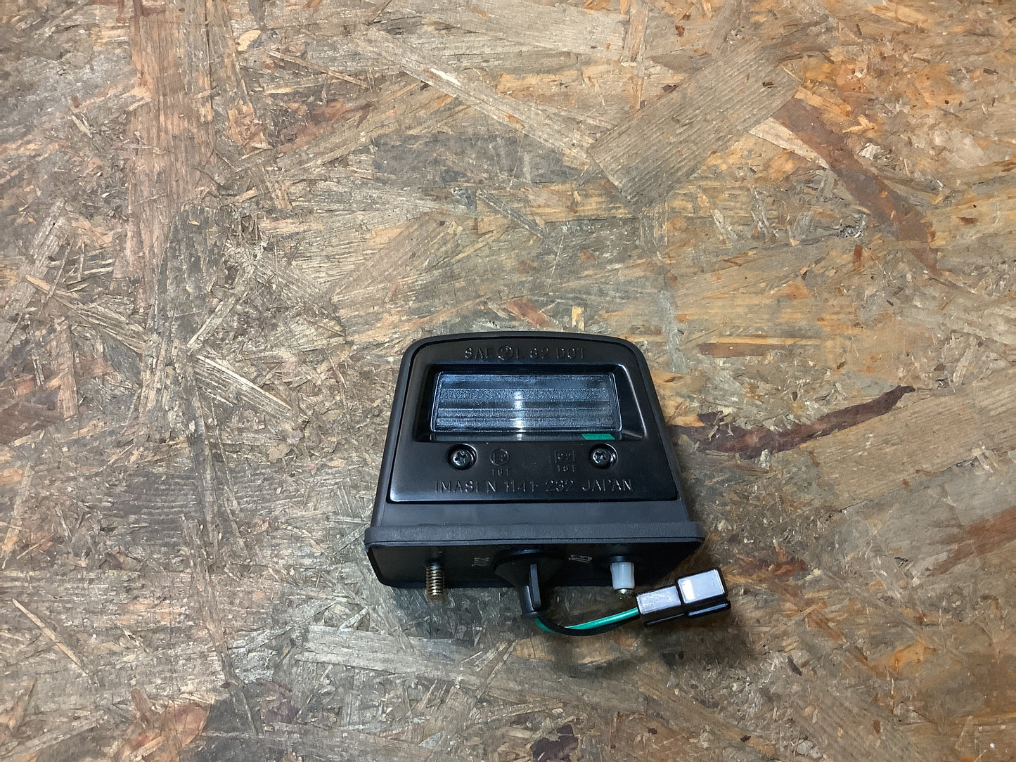 Mitsubishi Kennzeichenleuchte links Original Mitsubishi NEU