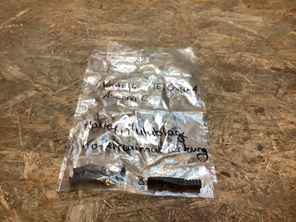 Kadett D/E, Corsa A, Ascona C Halter Hutablage Kofferraumabdeckung Original GM NEU