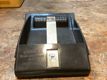 Audi 80 B2 Typ 81 Aschenbecher Original VW NEU