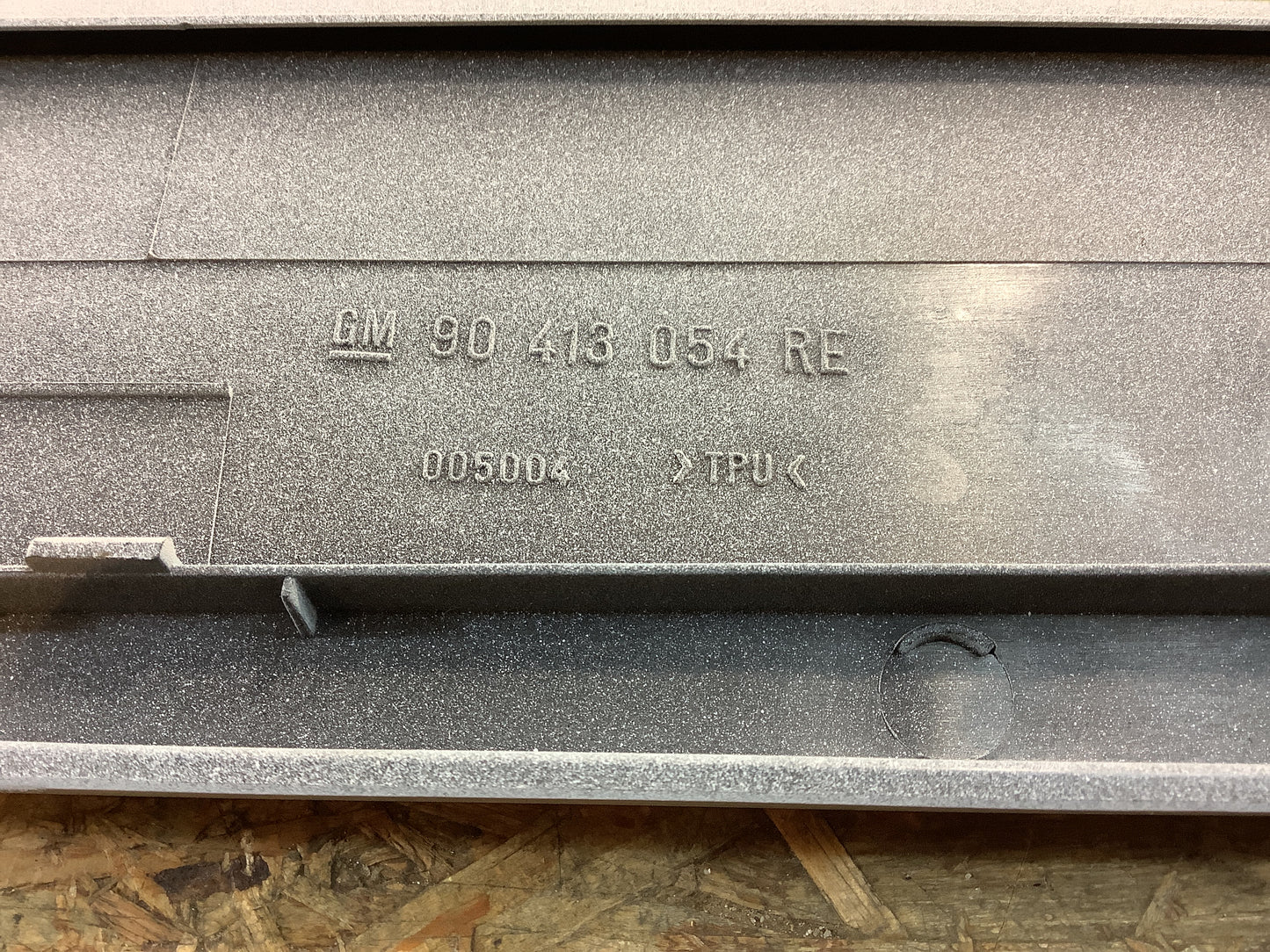 Astra F Limo Abdeckung Tür unten rechts Original GM NEU