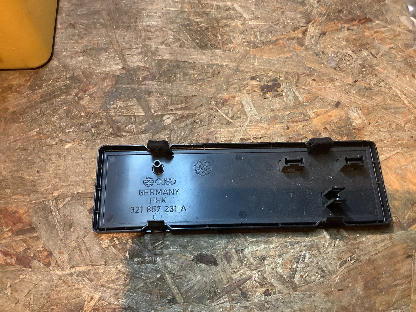 VW Golf III Blende, Radioschacht Original VW NEU