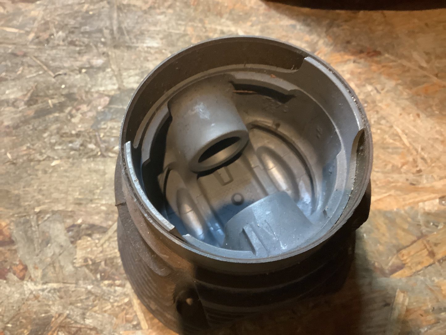 VW Typ unbekannt Kolben/Zylinder Original VW NEU