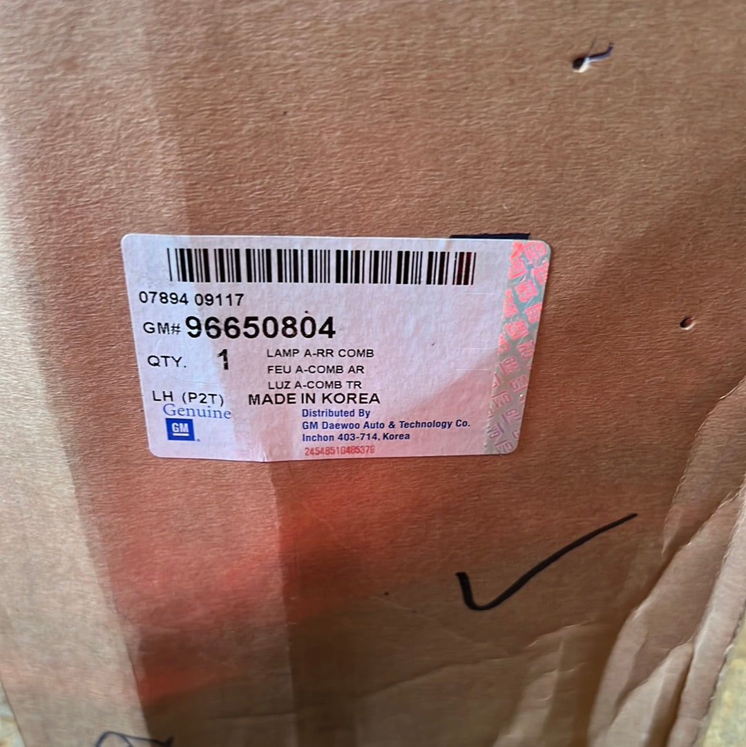 Original GM Chevrolet Aveo 2007-2011 Rücklicht Links NEU 96650804