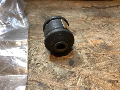 Opel Astra F Lager Lenkung vorn unten Querlenker Original GM NEU