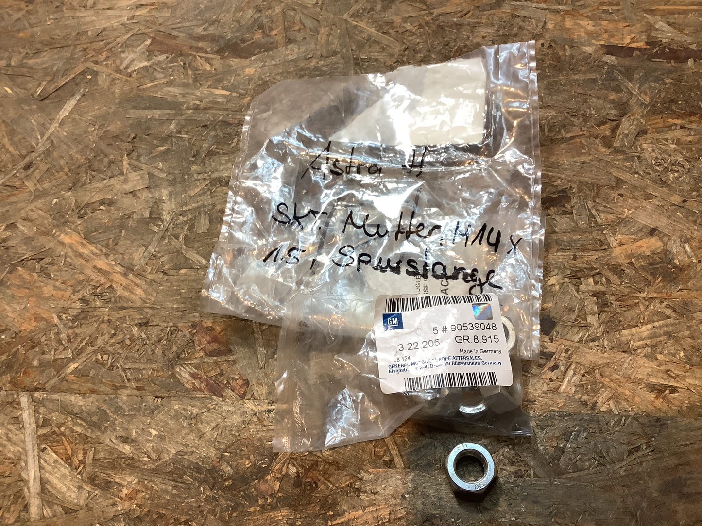 Astra H Mutter, M14x 1.5, Spurstange Original GM NEU