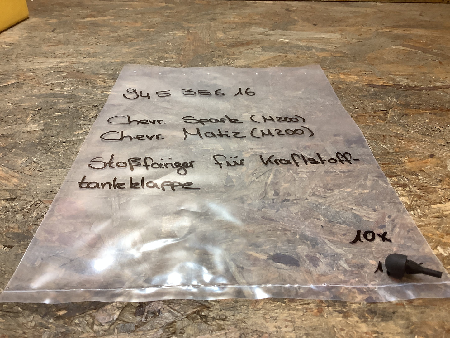 Chevrolet Spark (M200); Chevrolet Matiz (M200) Stoßfänger für Kraftstofftankklappe Original GM NEU