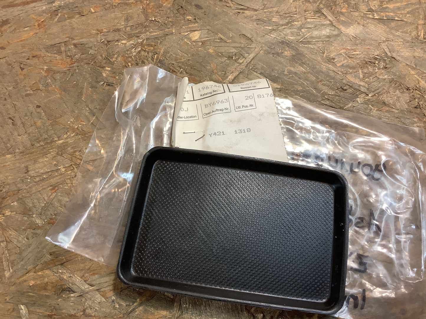 Astra F Bj. 91 Ziermatte Innenausstattung Original GM Opel NEU