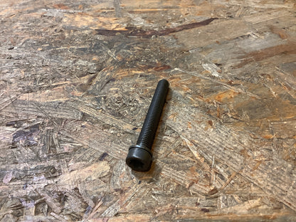 Chevrolet; Daewoo Schraube an Riemenspannrolle (M8x62) Original GM NEU