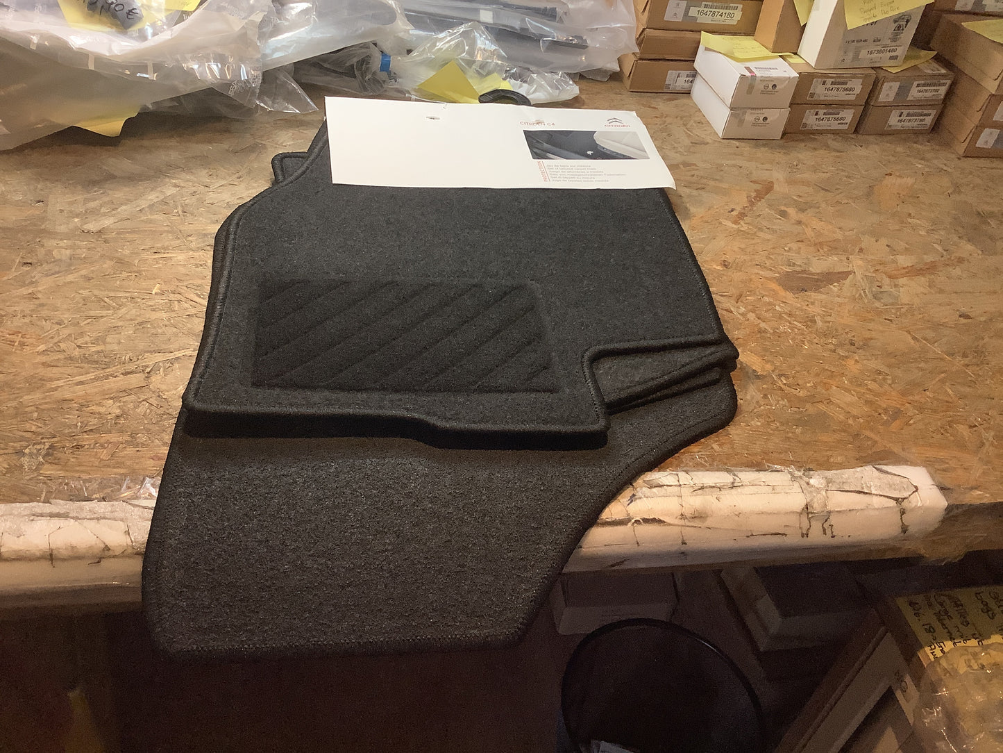 Citroën C4 Velours- Fußmattensatz Original Citroën NEU