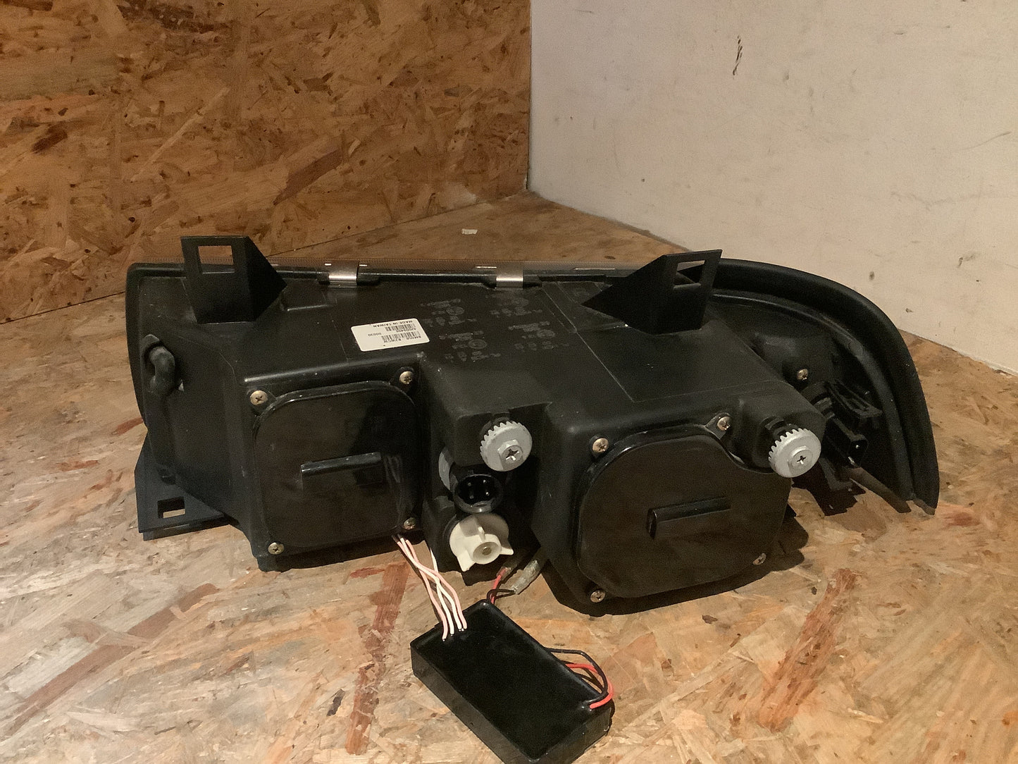 Tuning-Tec Angel Eyes Scheinwerfer für BMW 3er E36 90-99 schwarz