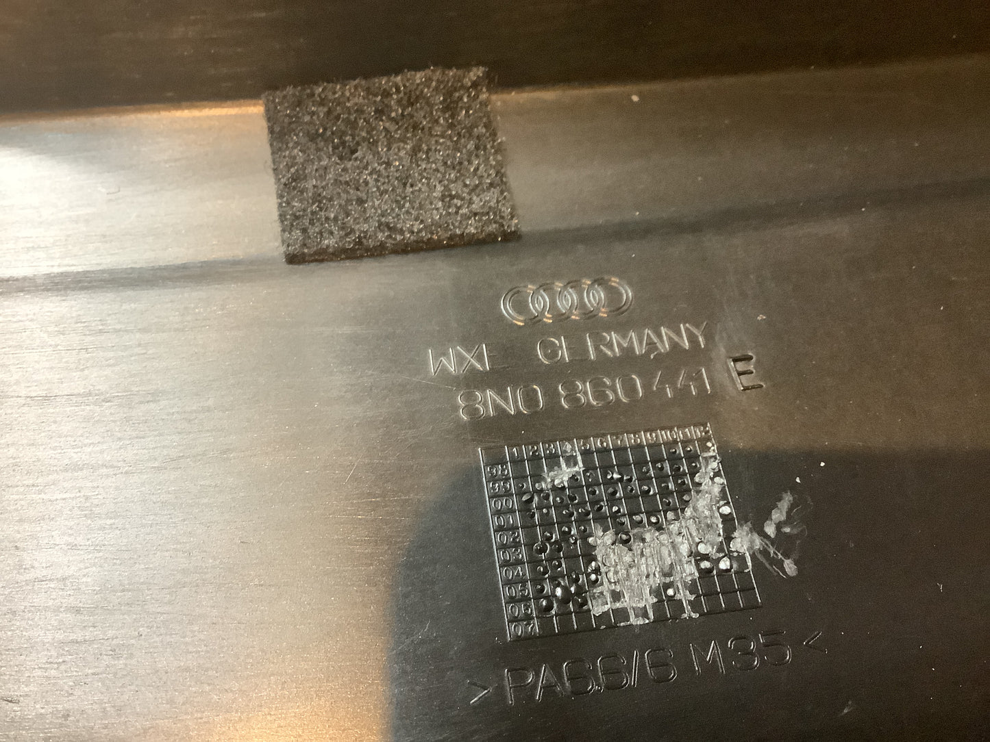 Audi TT I Verkleidungsabdeckung vorne links Original VW NEU