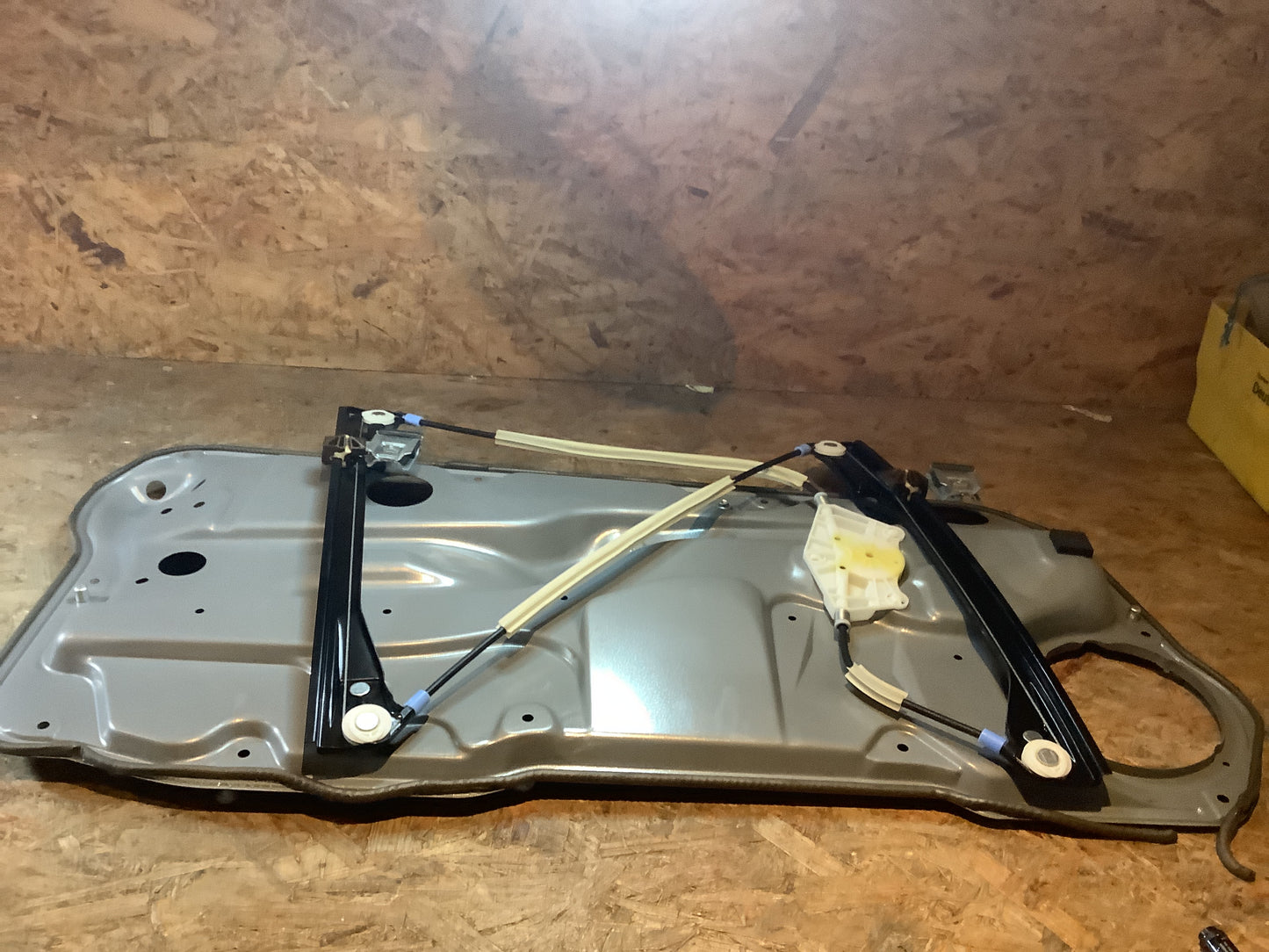 VW Golf IV, VW Bora Fensterheber vorn rechts Original VW NEU