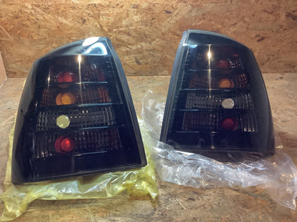 Tuning-Tec Rückleuchten für Opel Astra G Coupe/Cabrio 97-04 schwarz/rauch