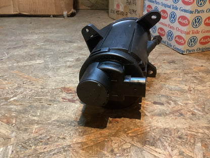 Audi A6, C6 Nebelscheinwerfer links Original Genuine Parts NEU