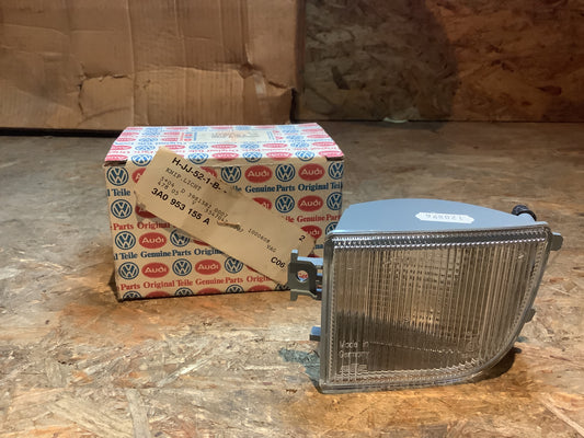 Vw Passat 35i Bj. 88-97 Blinker vorn links Original Genuine Parts NEU