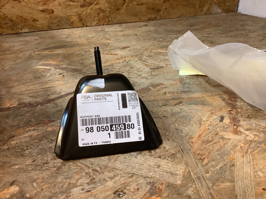 Opel Grandland, Peugeot 3008 Halterung für hintere Bodenplatte Original PSA Groupe NEU