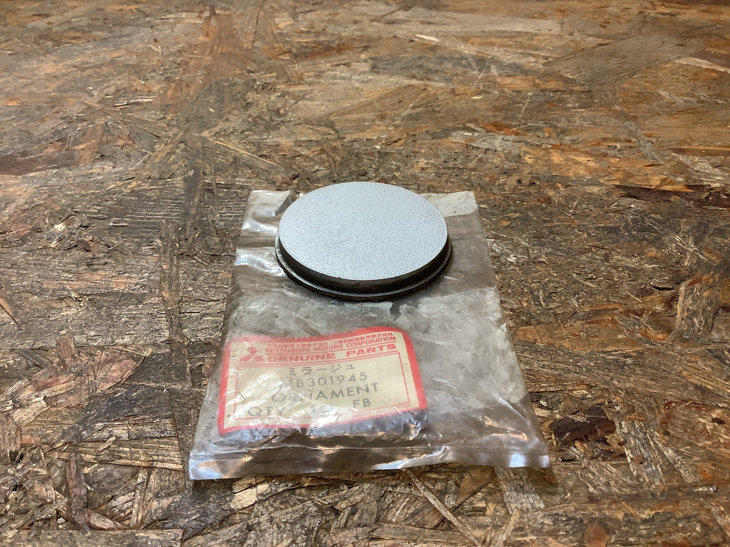 Mitsubishi Kappe, Scheibenrad, Mitte Original Mitsubishi NEU